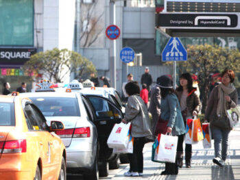 韓国　タクシー　日本人　料金割増